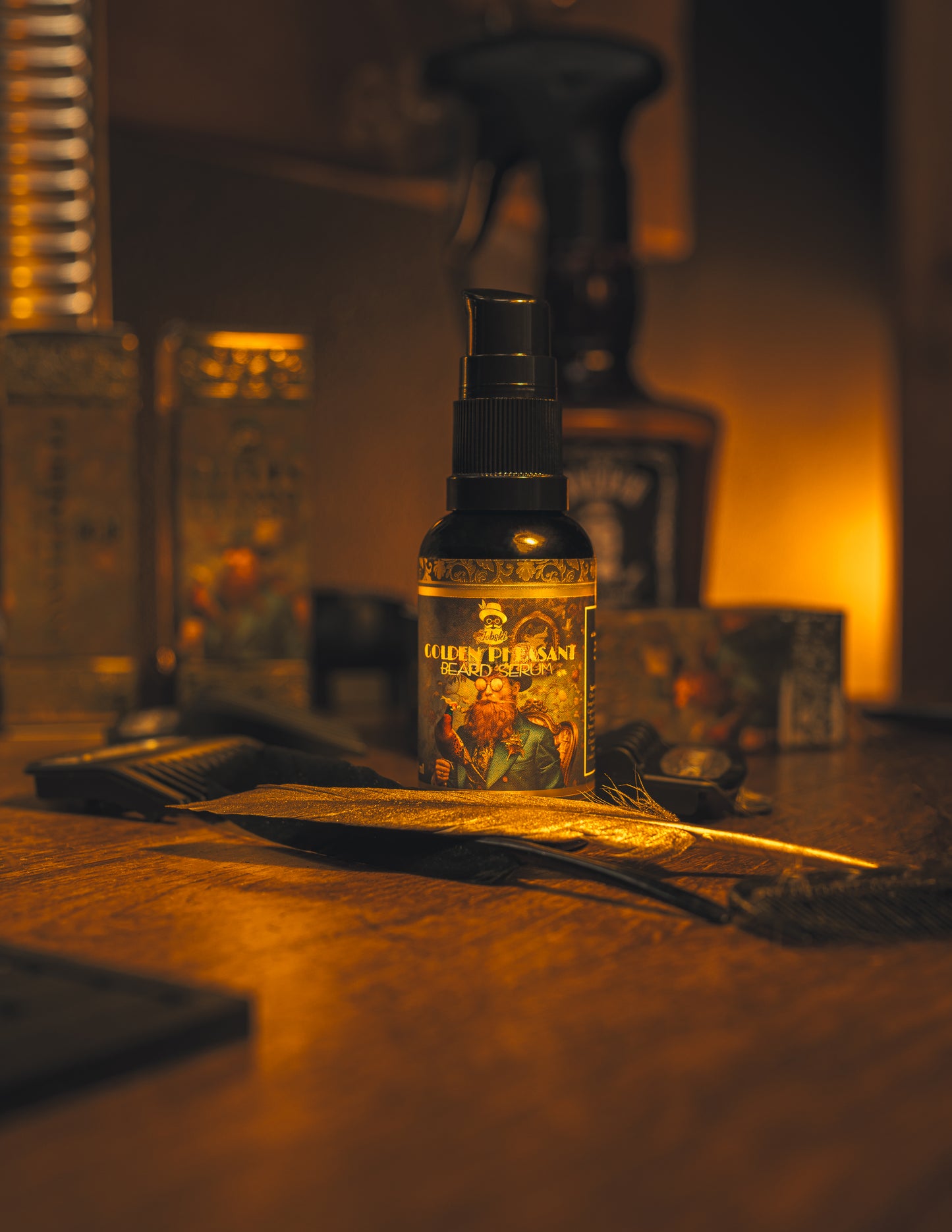 REGENERACYJNO- WZMACNIAJĄCE SERUM GOLDEN PHEASANT O ZAPACHU DRZEWNO-SKÒRZANYM. WYSYŁKA TYLKO 5PLN!